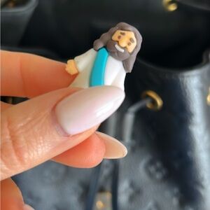 TRADE Miniature Jesus with Blue and White Robe